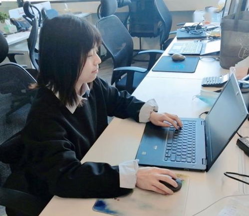 此處安心為人力，職場精英就是你——信息技術咨詢服務